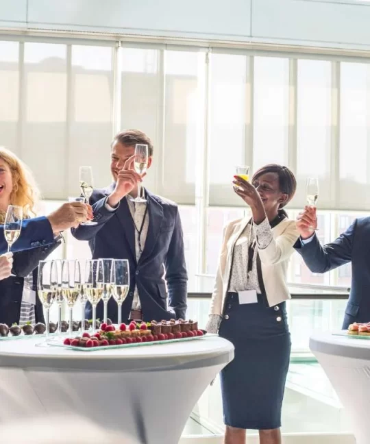 How to Plan Seamless Corporate Events With Expert Support? 