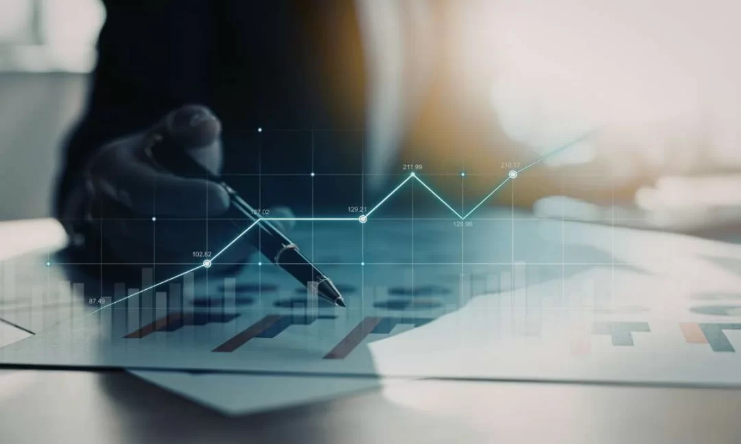 ROI-Driven Data Strategy for Growing Businesses That Scale Profitably 