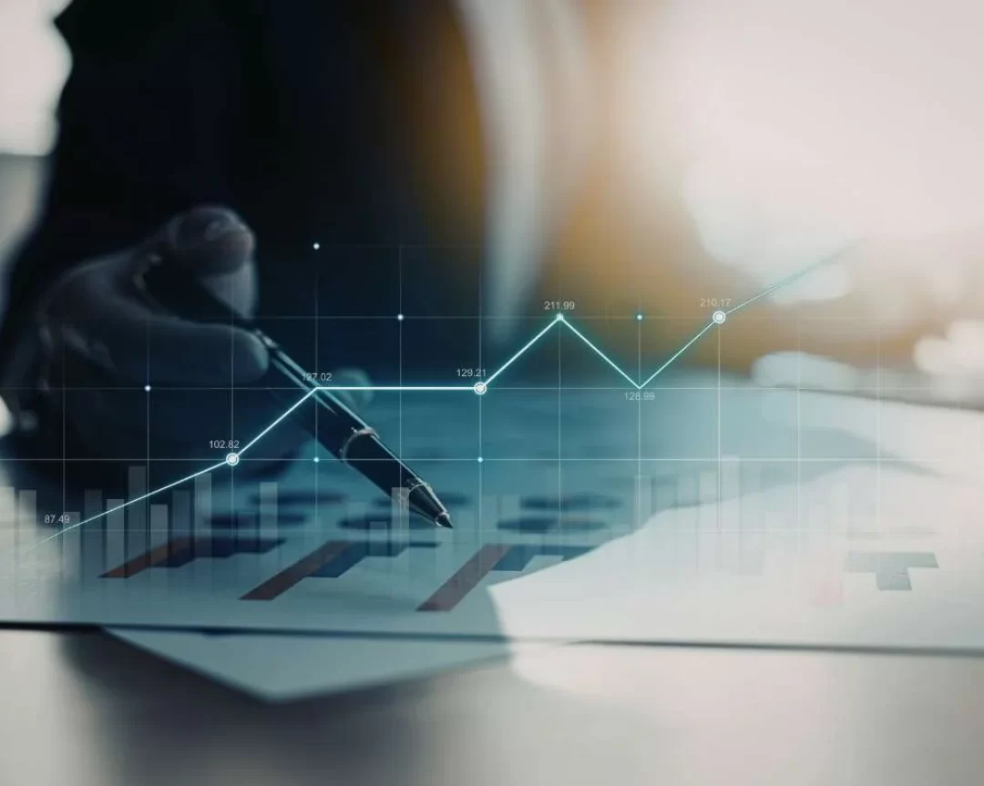 ROI-Driven Data Strategy for Growing Businesses That Scale Profitably