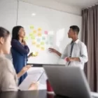 Marketing de crescimento de SaaS: 7 estratégias escalonáveis ​​para 2025